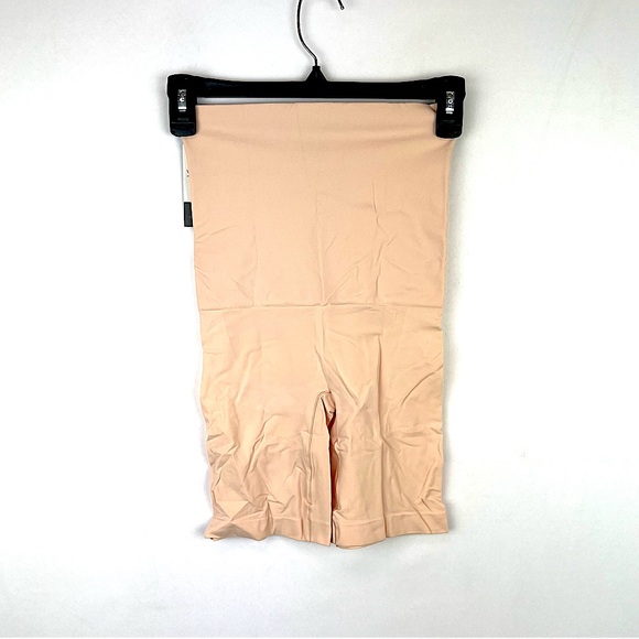 Yummie Womens Cleo High Waisted Shaping Shorts Size S/M - Picture 2 of 6